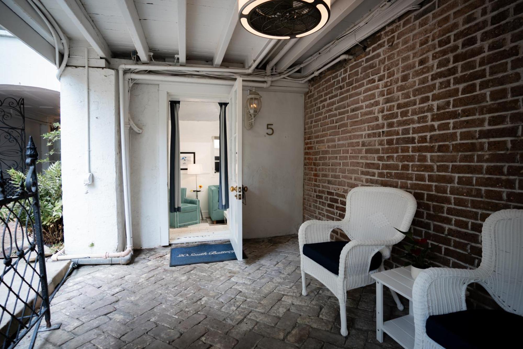 Bed and Breakfast 20 South Battery à Charleston Extérieur photo